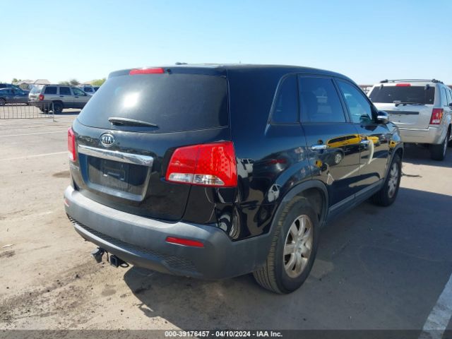 Photo 3 VIN: 5XYKT3A14BG003764 - KIA SORENTO 