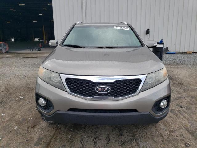 Photo 4 VIN: 5XYKT3A14BG157813 - KIA SORENTO 