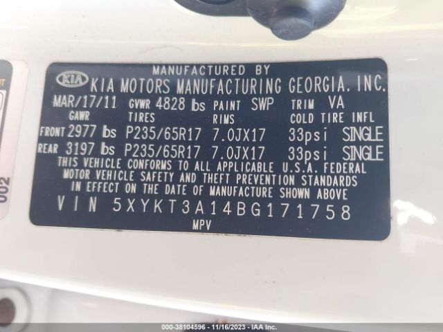 Photo 8 VIN: 5XYKT3A14BG171758 - KIA SORENTO 