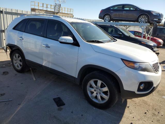 Photo 3 VIN: 5XYKT3A14BG184168 - KIA SORENTO 