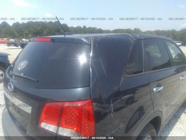 Photo 5 VIN: 5XYKT3A14CG257296 - KIA SORENTO 