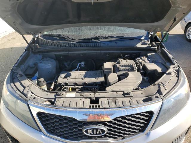 Photo 10 VIN: 5XYKT3A14DG364415 - KIA SORENTO 