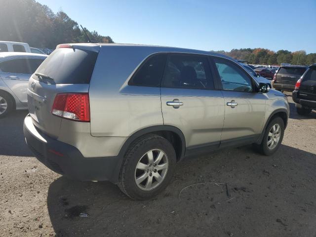 Photo 2 VIN: 5XYKT3A14DG364415 - KIA SORENTO 