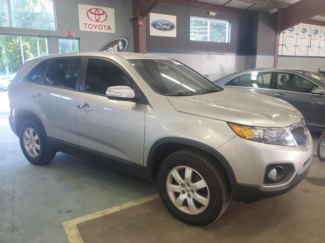 Photo 3 VIN: 5XYKT3A14DG416576 - KIA SORENTO 