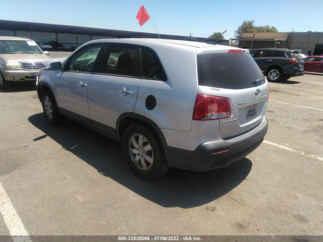 Photo 2 VIN: 5XYKT3A15BG005393 - KIA SORENTO 