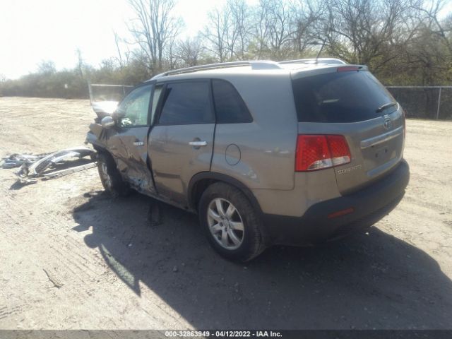 Photo 2 VIN: 5XYKT3A15BG023859 - KIA SORENTO 