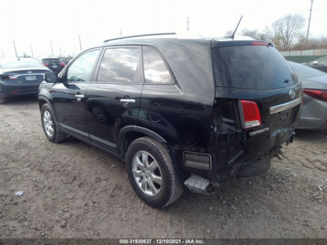 Photo 2 VIN: 5XYKT3A15BG024672 - KIA SORENTO 