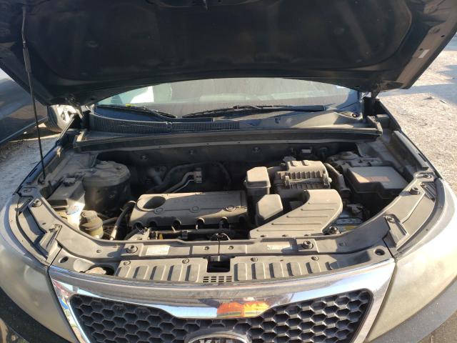 Photo 6 VIN: 5XYKT3A15BG057977 - KIA SORENTO BA 