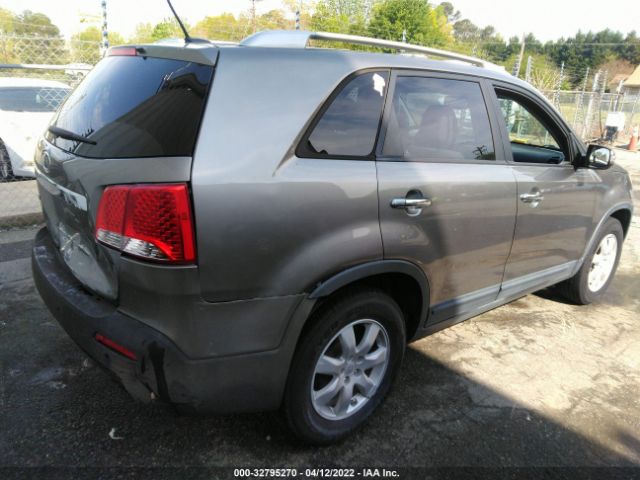 Photo 3 VIN: 5XYKT3A15BG058806 - KIA SORENTO 