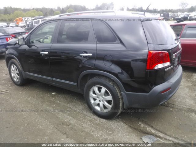 Photo 2 VIN: 5XYKT3A15BG183305 - KIA SORENTO 