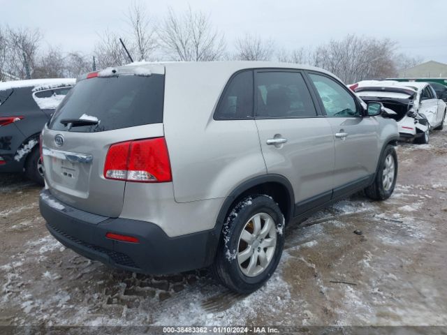 Photo 3 VIN: 5XYKT3A15DG320245 - KIA SORENTO 