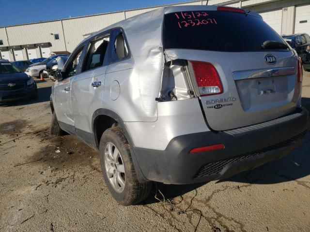 Photo 2 VIN: 5XYKT3A15DG339829 - KIA SORENTO LX 