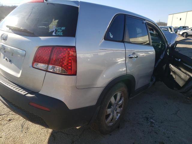 Photo 3 VIN: 5XYKT3A15DG339829 - KIA SORENTO LX 