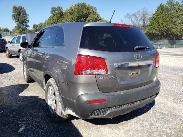 Photo 2 VIN: 5XYKT3A15DG368215 - KIA SORENTO LX 