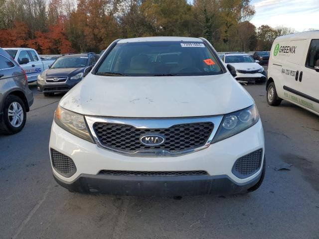 Photo 4 VIN: 5XYKT3A15DG379781 - KIA SORENTO 