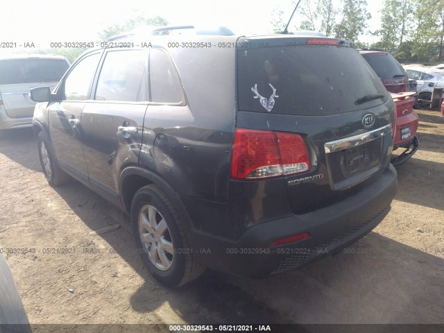 Photo 2 VIN: 5XYKT3A16BG074111 - KIA SORENTO 