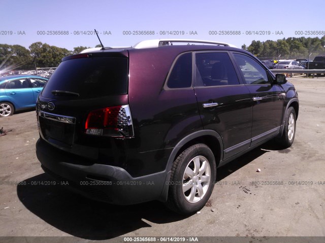 Photo 3 VIN: 5XYKT3A16BG093435 - KIA SORENTO 