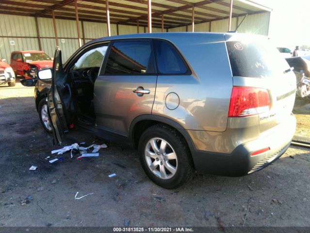 Photo 2 VIN: 5XYKT3A16CG189681 - KIA SORENTO 