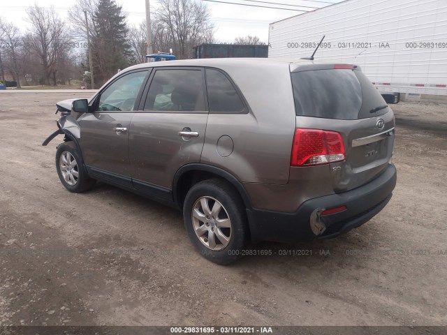 Photo 2 VIN: 5XYKT3A16CG216961 - KIA SORENTO 