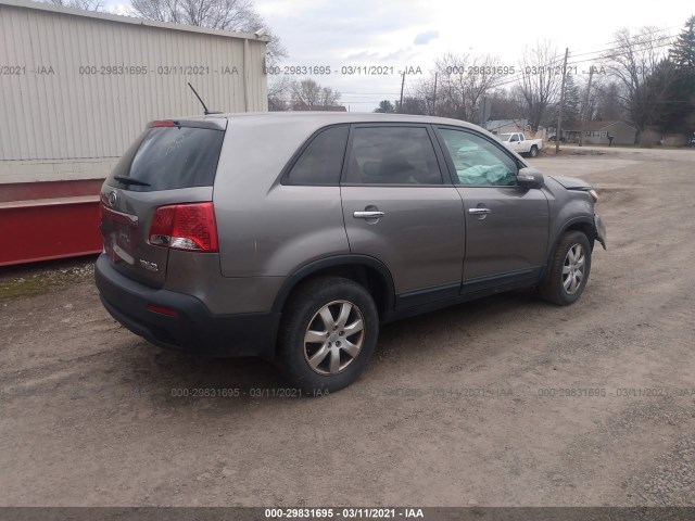 Photo 3 VIN: 5XYKT3A16CG216961 - KIA SORENTO 