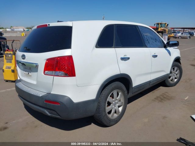 Photo 3 VIN: 5XYKT3A16CG261950 - KIA SORENTO 