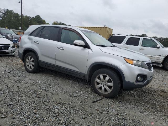 Photo 3 VIN: 5XYKT3A16DG418135 - KIA SORENTO LX 