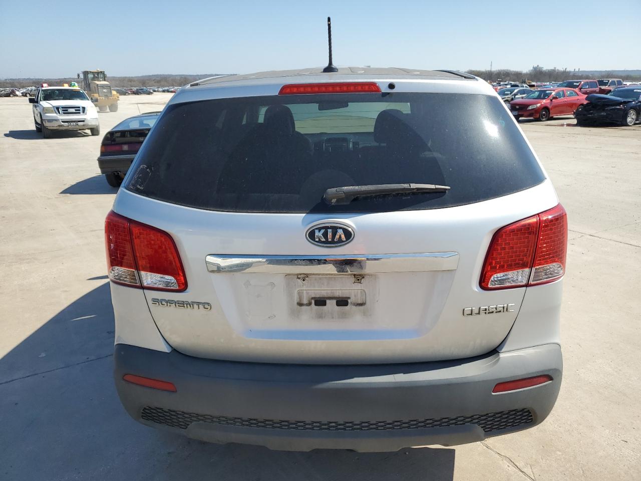 Photo 5 VIN: 5XYKT3A17BG106791 - KIA SORENTO 