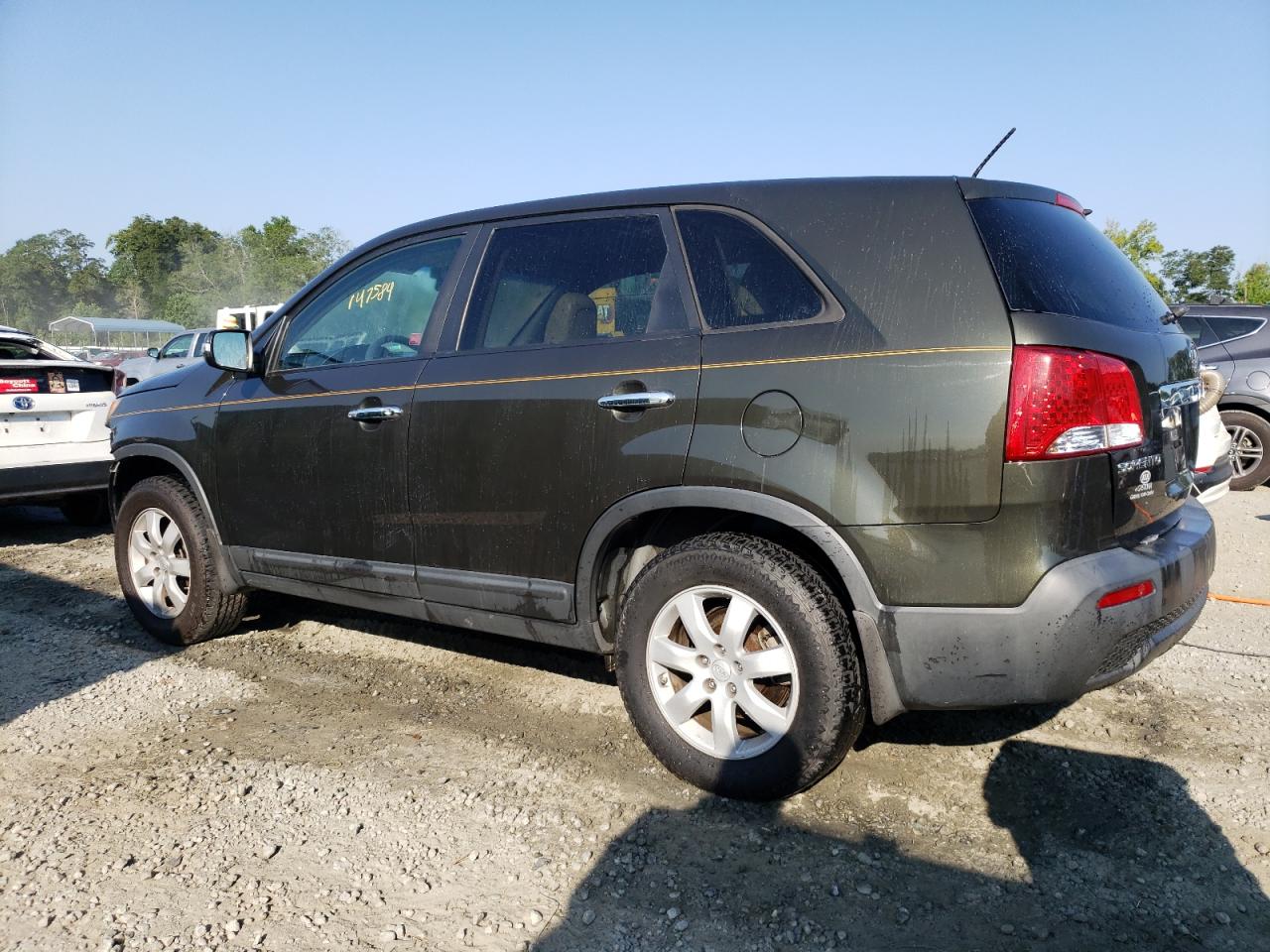 Photo 1 VIN: 5XYKT3A17BG155408 - KIA SORENTO 