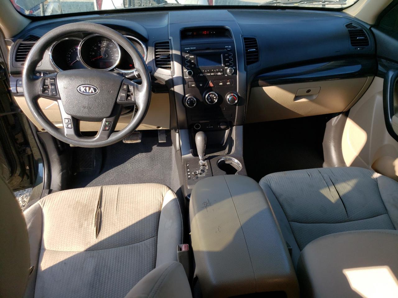 Photo 7 VIN: 5XYKT3A17BG155408 - KIA SORENTO 