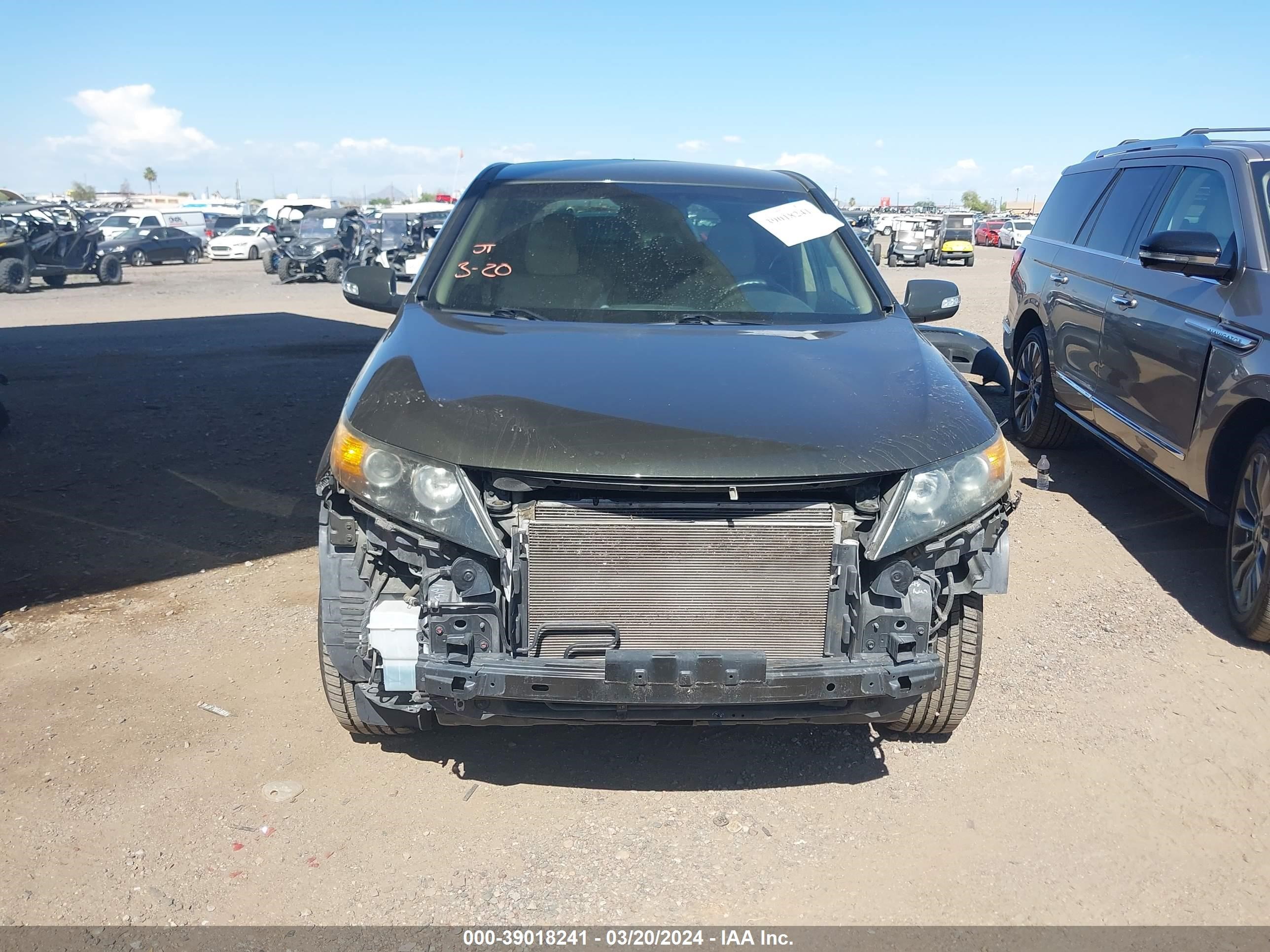 Photo 12 VIN: 5XYKT3A17BG175142 - KIA SORENTO 