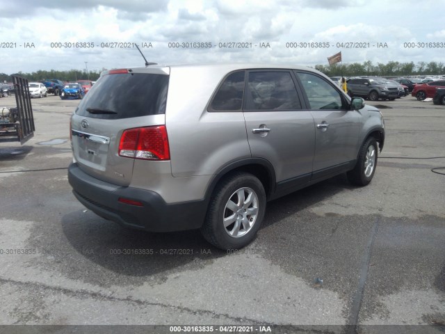 Photo 3 VIN: 5XYKT3A17DG377501 - KIA SORENTO 