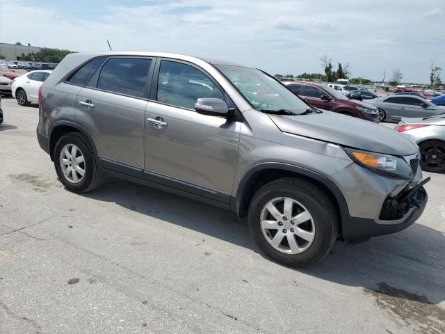 Photo 3 VIN: 5XYKT3A17DG379717 - KIA SORENTO 