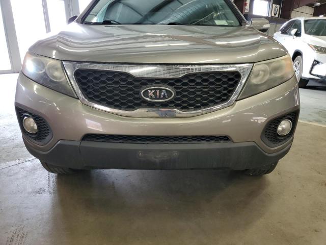 Photo 8 VIN: 5XYKT3A18BG056919 - KIA SORENTO BA 