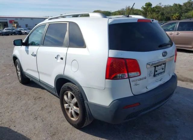 Photo 2 VIN: 5XYKT3A18BG084381 - KIA SORENTO 