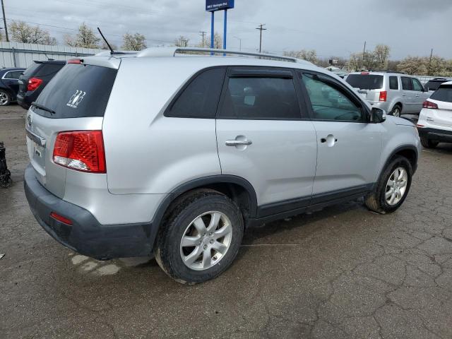 Photo 2 VIN: 5XYKT3A18BG100093 - KIA SORENTO 