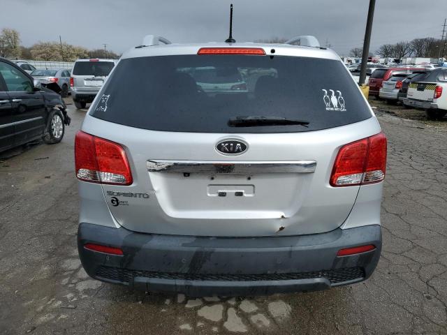 Photo 5 VIN: 5XYKT3A18BG100093 - KIA SORENTO 