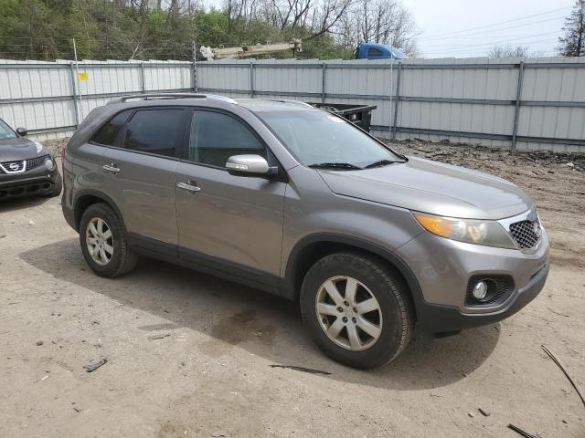 Photo 3 VIN: 5XYKT3A18BG102717 - KIA SORENTO 