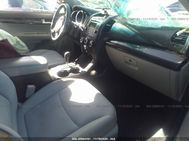 Photo 4 VIN: 5XYKT3A18BG110364 - KIA SORENTO 