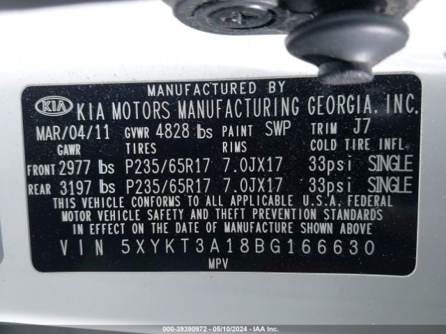 Photo 8 VIN: 5XYKT3A18BG166630 - KIA SORENTO 