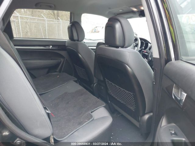 Photo 7 VIN: 5XYKT3A18CG202169 - KIA SORENTO 