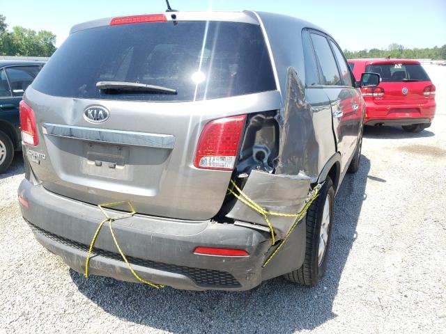 Photo 8 VIN: 5XYKT3A18DG356883 - KIA SORENTO 