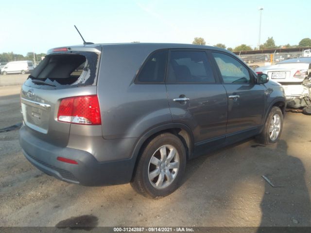 Photo 3 VIN: 5XYKT3A19BG027204 - KIA SORENTO 