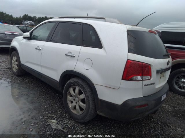 Photo 2 VIN: 5XYKT3A19BG075267 - KIA SORENTO 