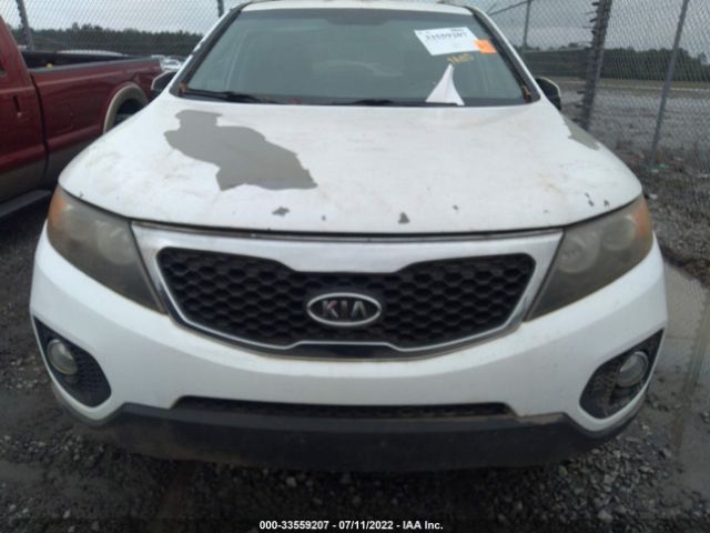 Photo 5 VIN: 5XYKT3A19BG075267 - KIA SORENTO 