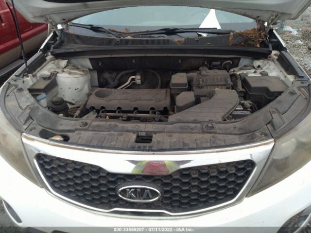 Photo 9 VIN: 5XYKT3A19BG075267 - KIA SORENTO 