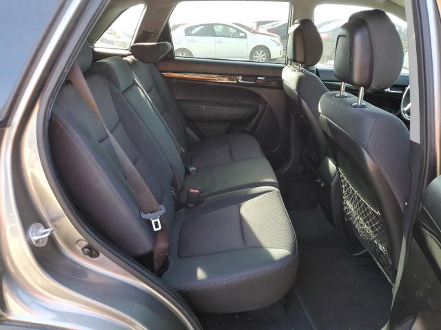 Photo 10 VIN: 5XYKT3A19BG166104 - KIA SORENTO 