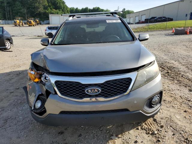 Photo 4 VIN: 5XYKT3A19BG166104 - KIA SORENTO 