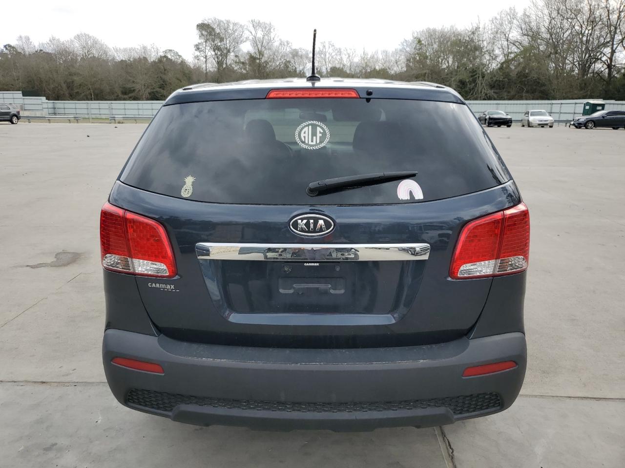 Photo 5 VIN: 5XYKT3A19CG246505 - KIA SORENTO 