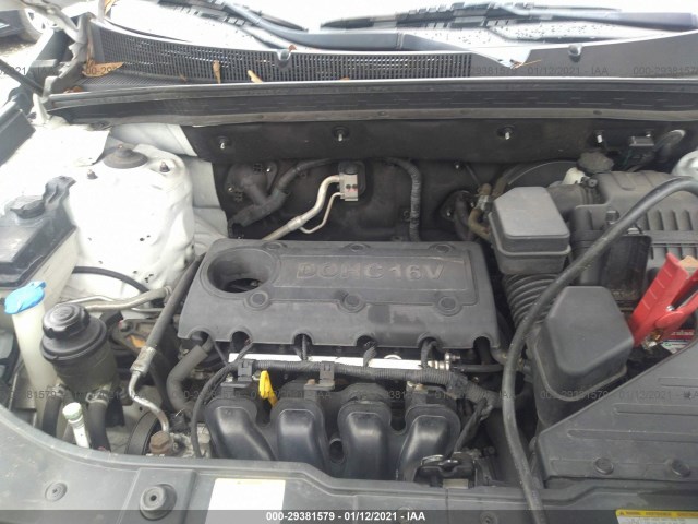 Photo 9 VIN: 5XYKT3A19CG259075 - KIA SORENTO 