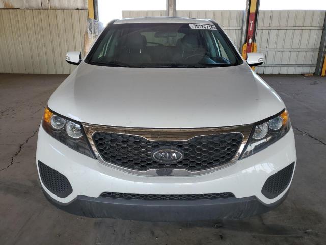 Photo 4 VIN: 5XYKT3A19DG311807 - KIA SORENTO LX 